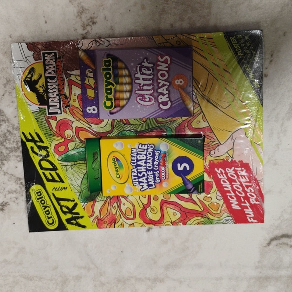 28 pages art with edge and washable crayons and glitter crayons